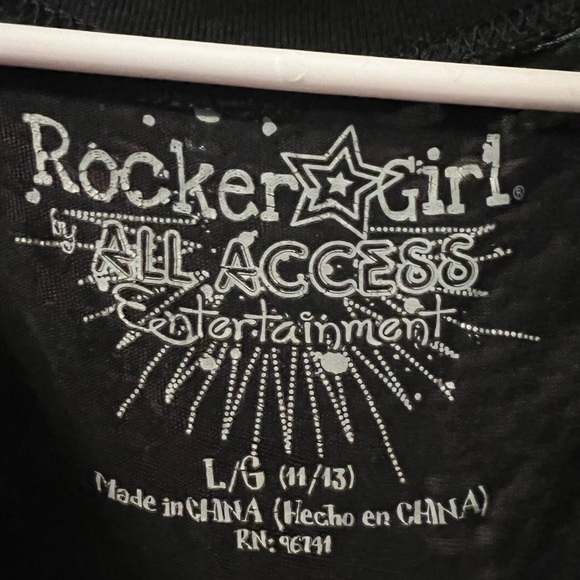 Adorable Halloween tshirt - Picture 4 of 4